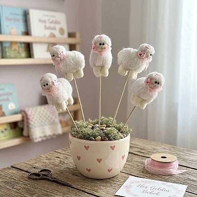 3D Lamb Stick Decorations – Set of 5 - 1
