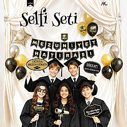 Fun Graduation Themed Selfie Set and Photo Booth Props - 2