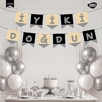 İyi ki Doğdun Siyah Zemin Gümüş Harf Afiş - 1