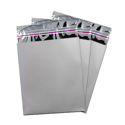 Luxury Metallic Silver Mailing Box 25x35 - 1